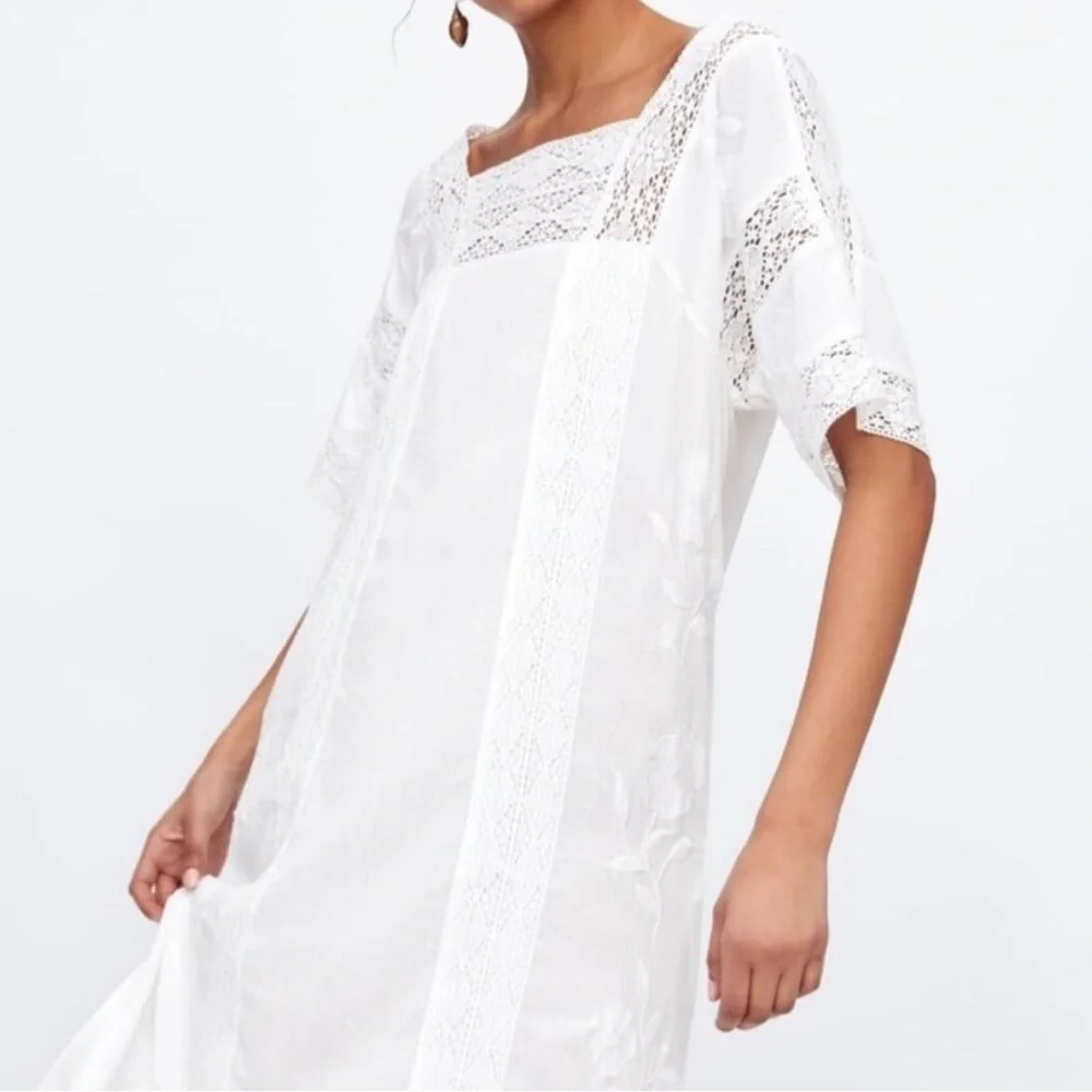 Zara White Embroidered Lace Trim Dress with Side Vents - Picture 6 of 15